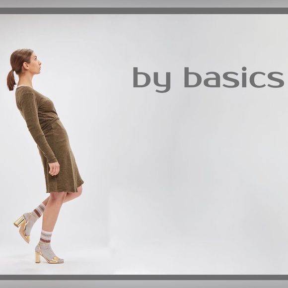 🐑By Basics🐑 Merino Wool Wrap Dress / Size L - Picture 5 of 9